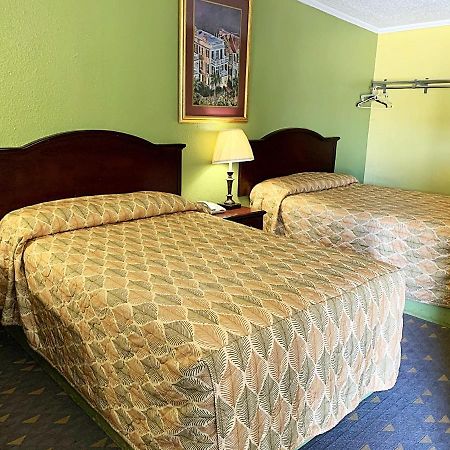 Luxury Inn Midland Eksteriør billede