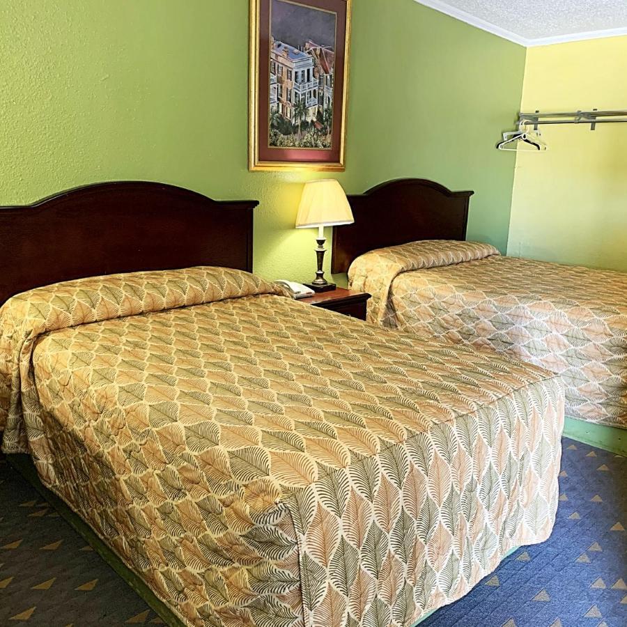 Luxury Inn Midland Eksteriør billede